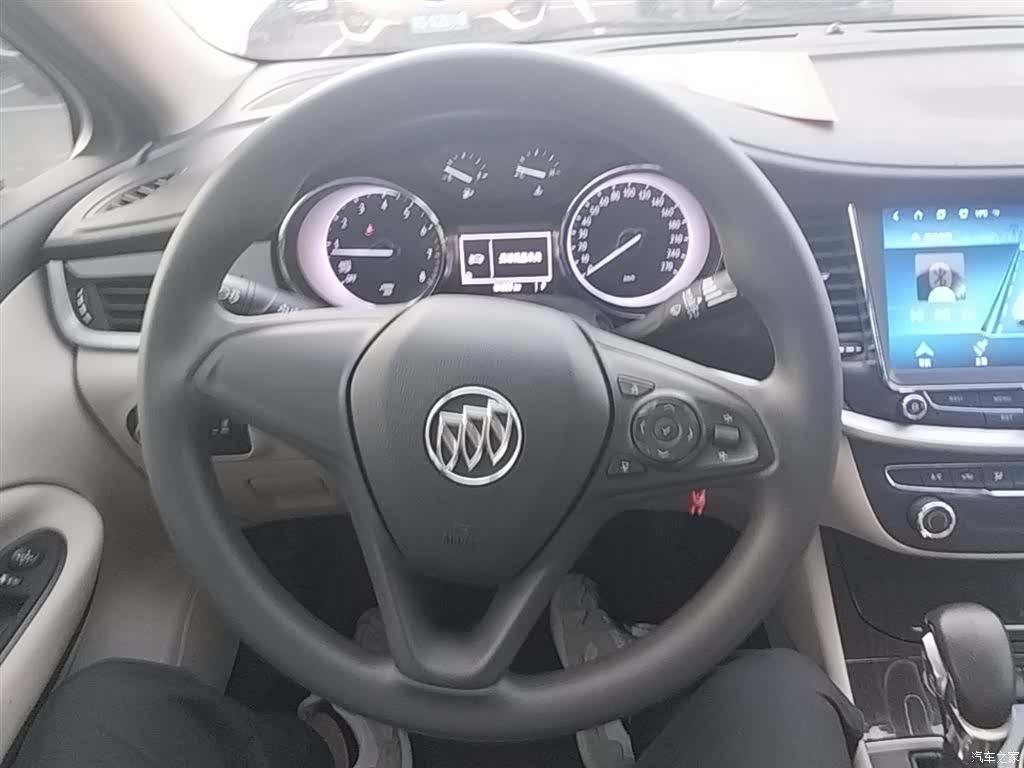 Buick Verano, 2018 11