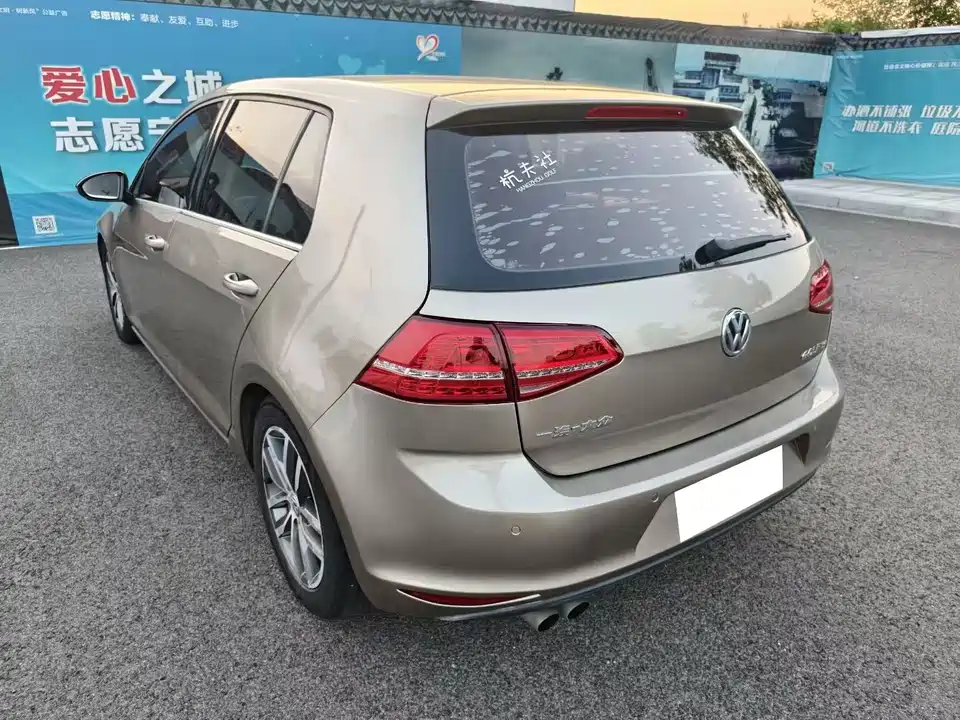 Volkswagen golf