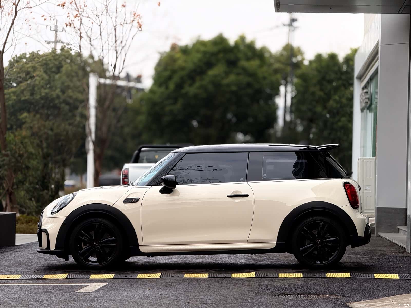 Mini Cooper, 2024 22