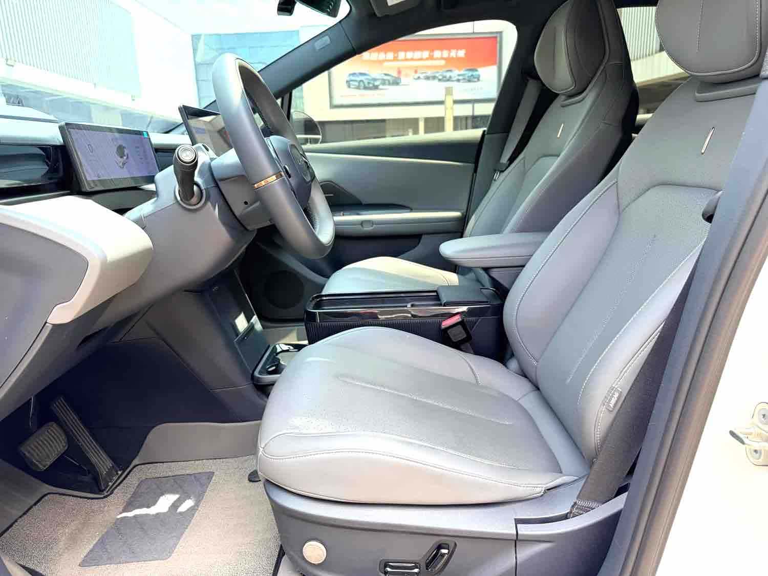 Lynk & Co 02, 2025 9