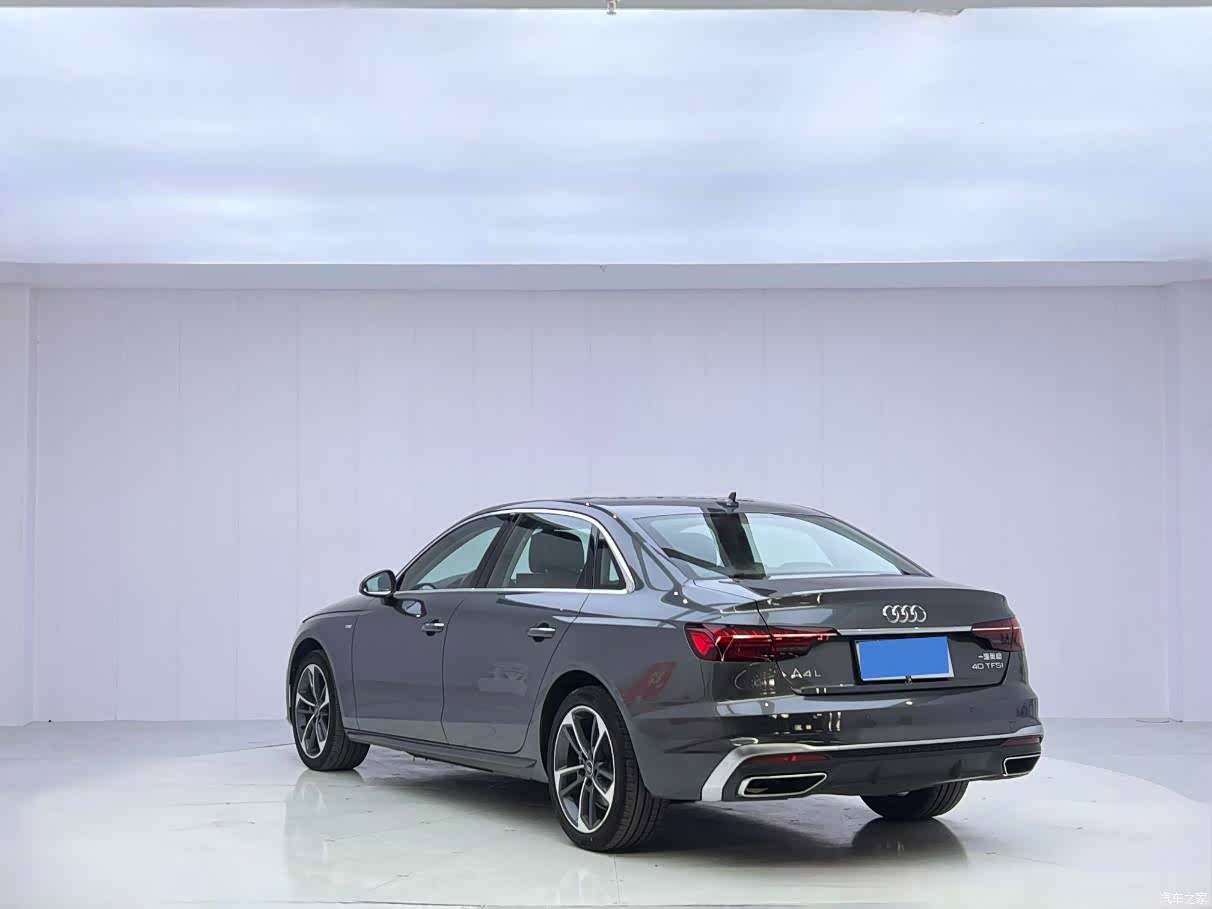 Audi A4L, 2022 4