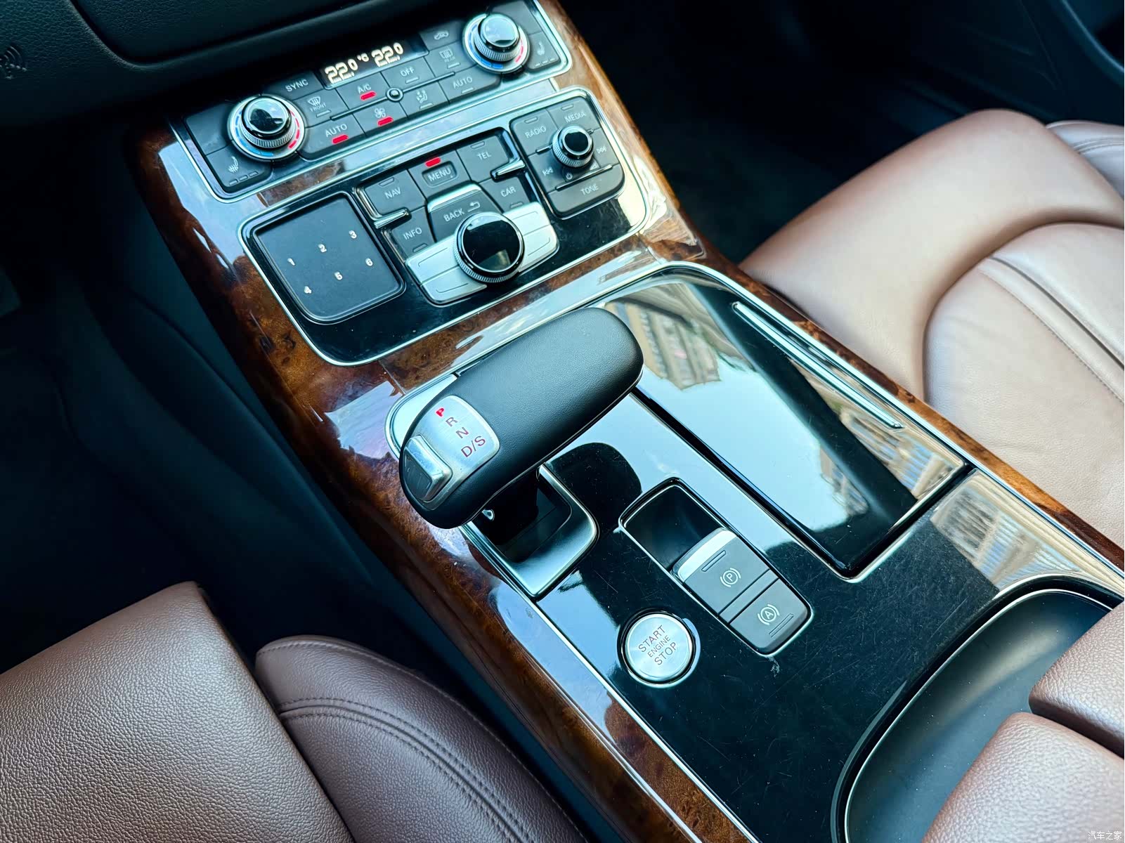 Audi A8L, 2013 14