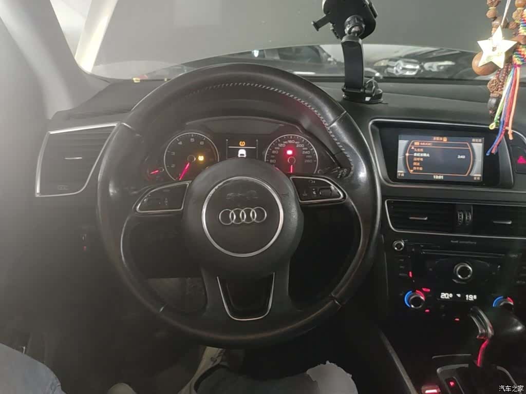 Audi Q5, 2015 11