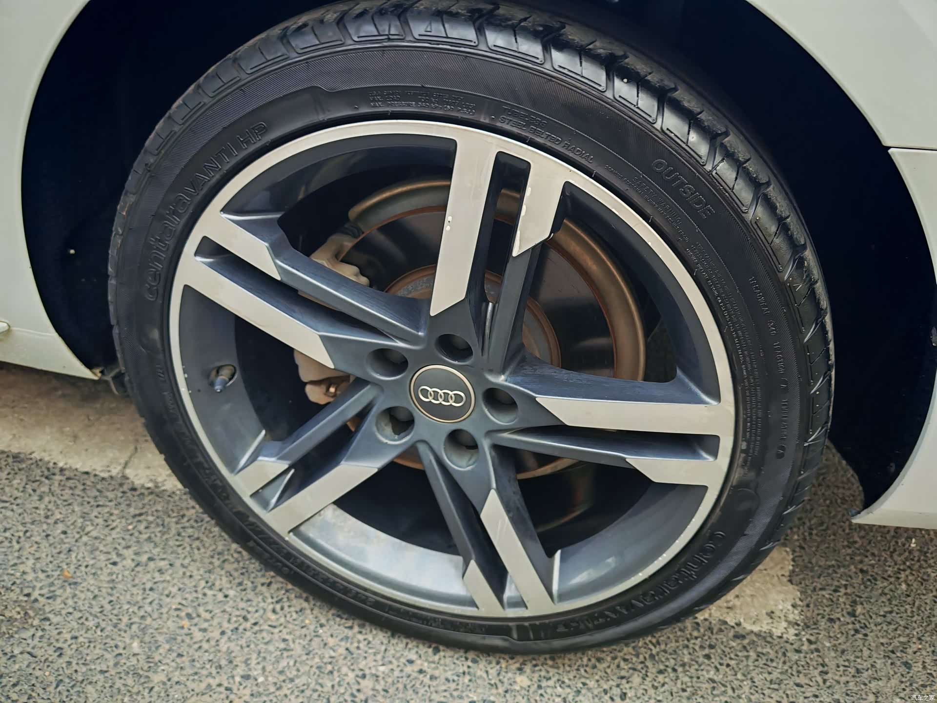 Audi A4L, 2021 13