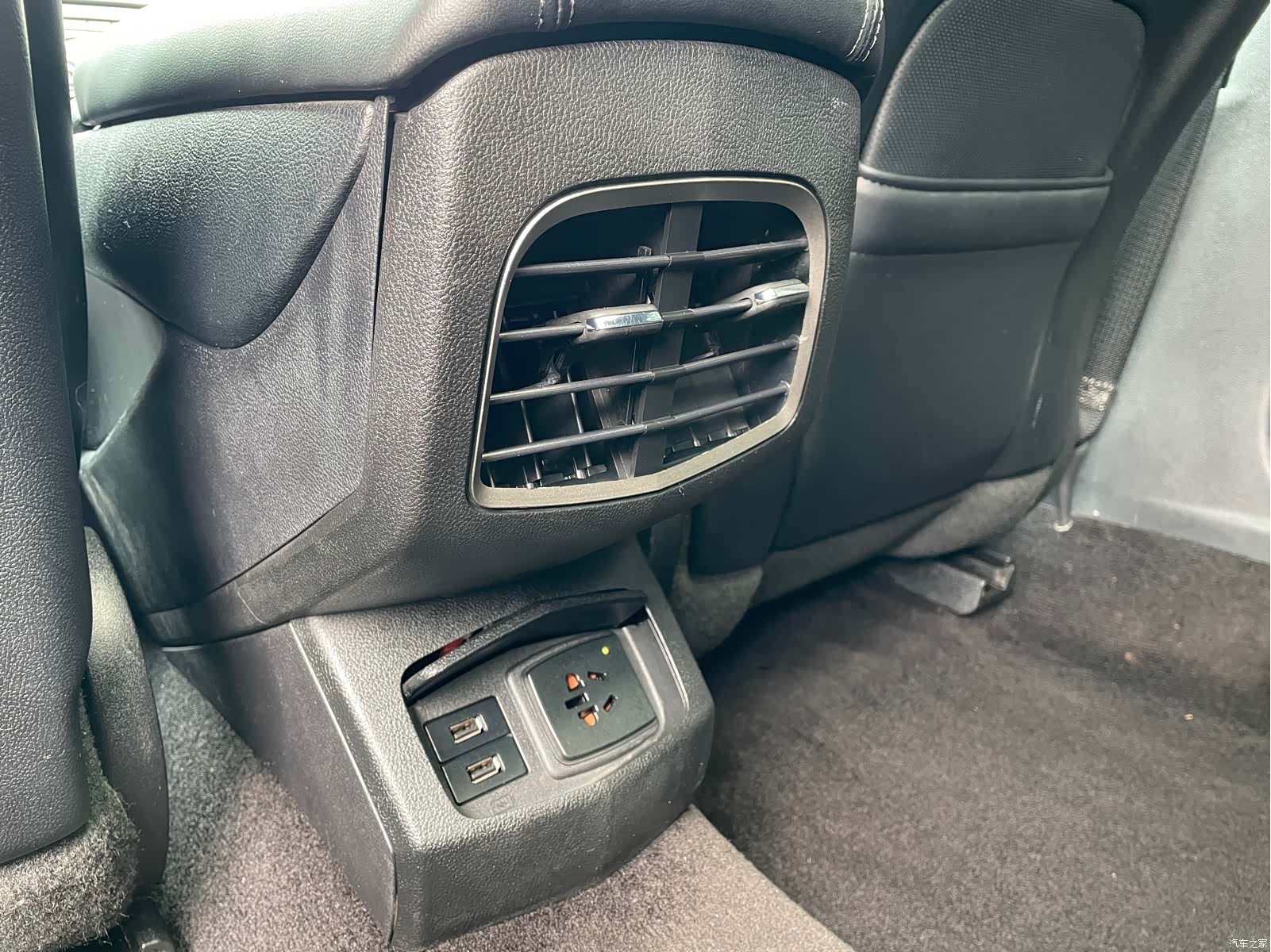 Lincoln MKZ, 2016 15