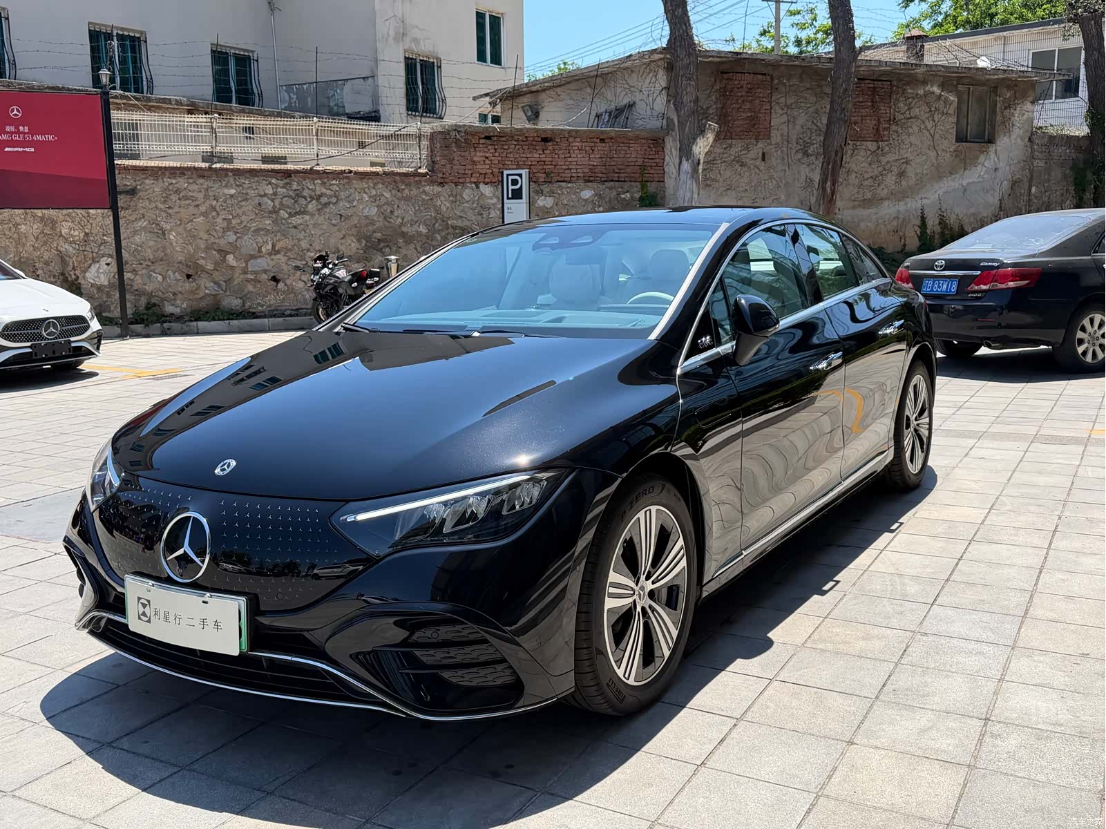 Mercedes-Benz EQE, 2025 1