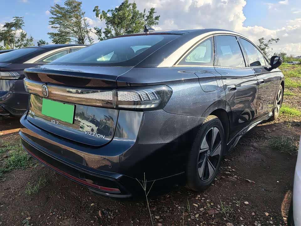 Volkswagen ID.7 VIZZION