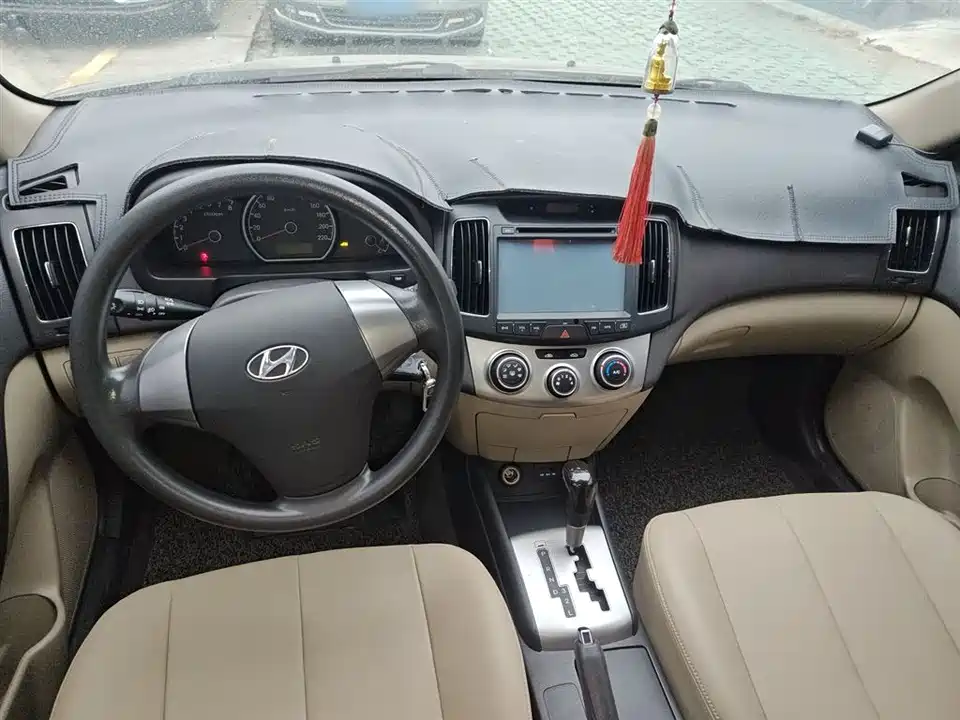 Hyundai Yuedong