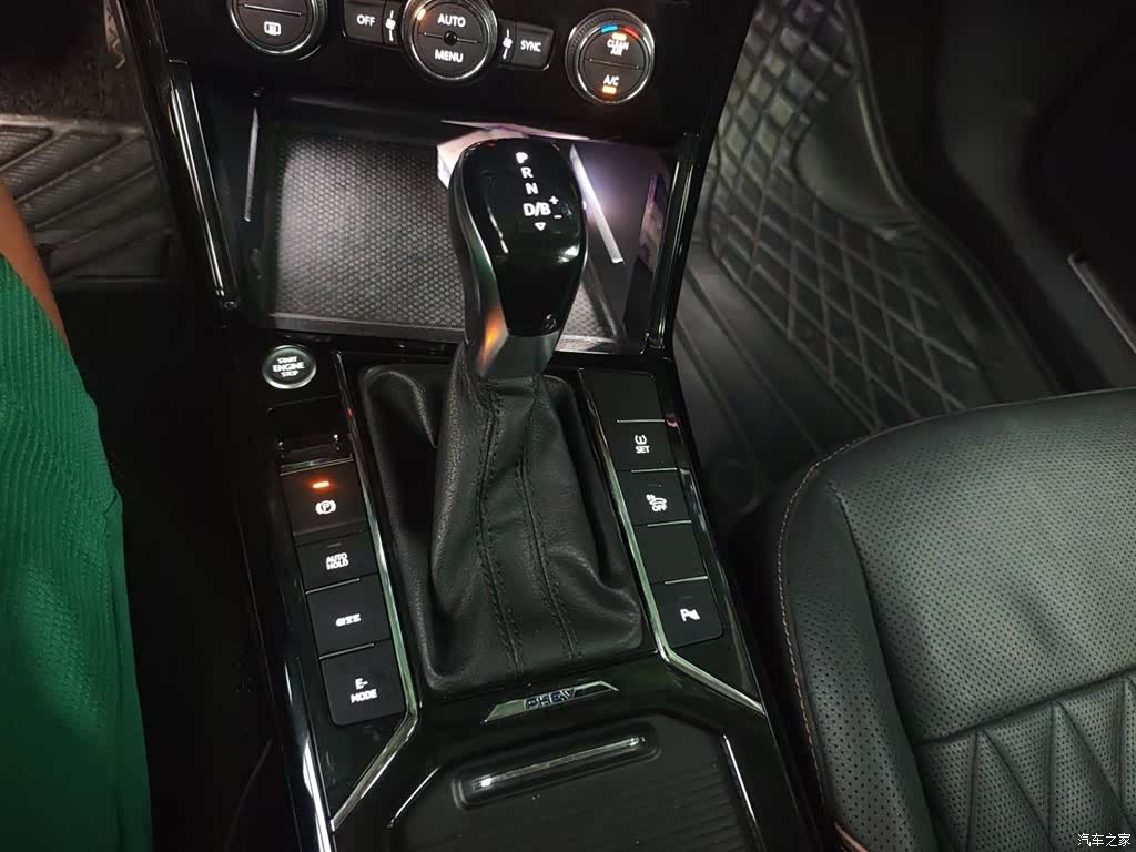 Volkswagen Passat, 2019 15