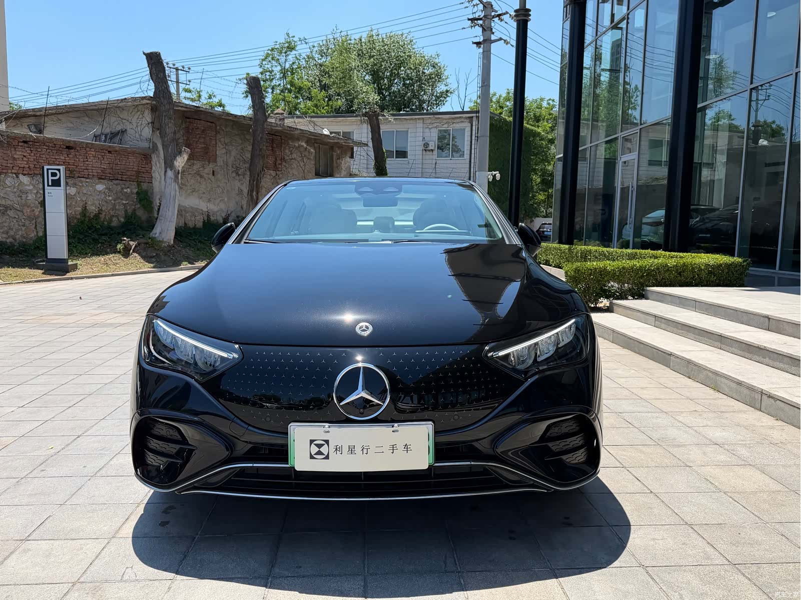Mercedes-Benz EQE, 2025 4