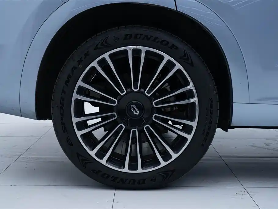 AITO Ask the world M7