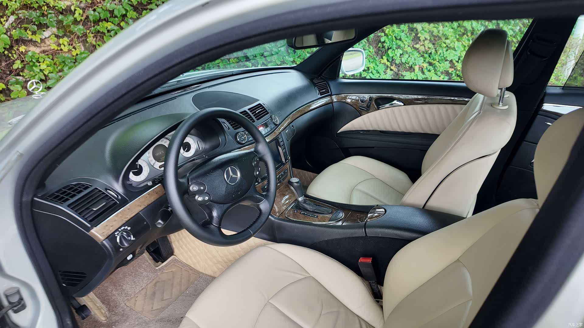 Mercedes-Benz E-Class, 2008 52