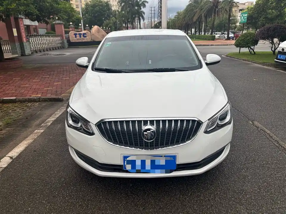 Buick Yinglang