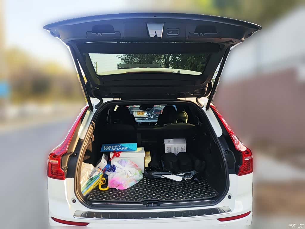Volvo XC60, 2019 10