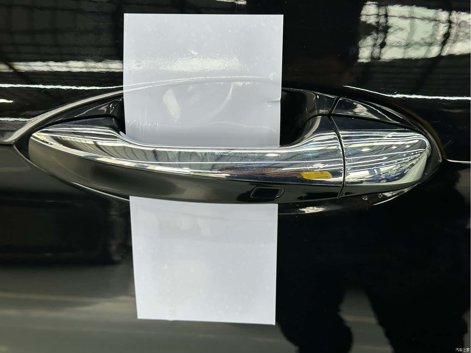 Mercedes-Benz E-Class, 2023 18