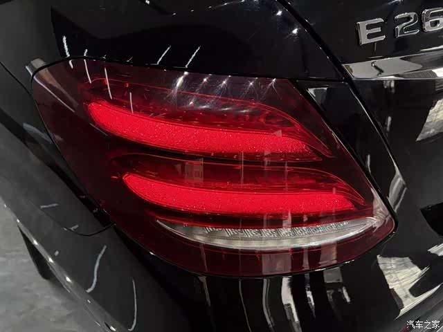 Mercedes-Benz E-Class, 2020 16