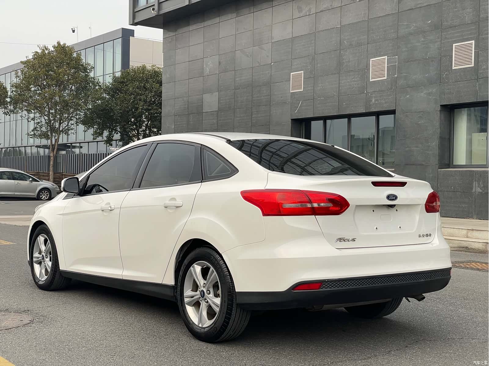 Ford Focus, 2017 11