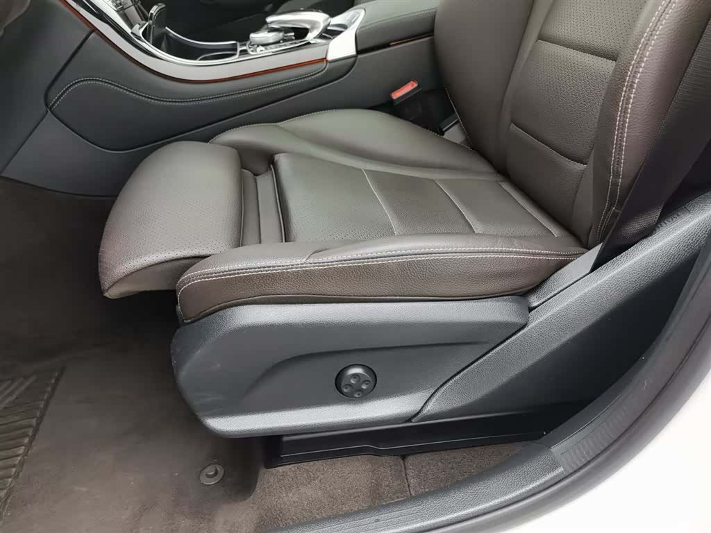 Mercedes-Benz GLC, 2019 20