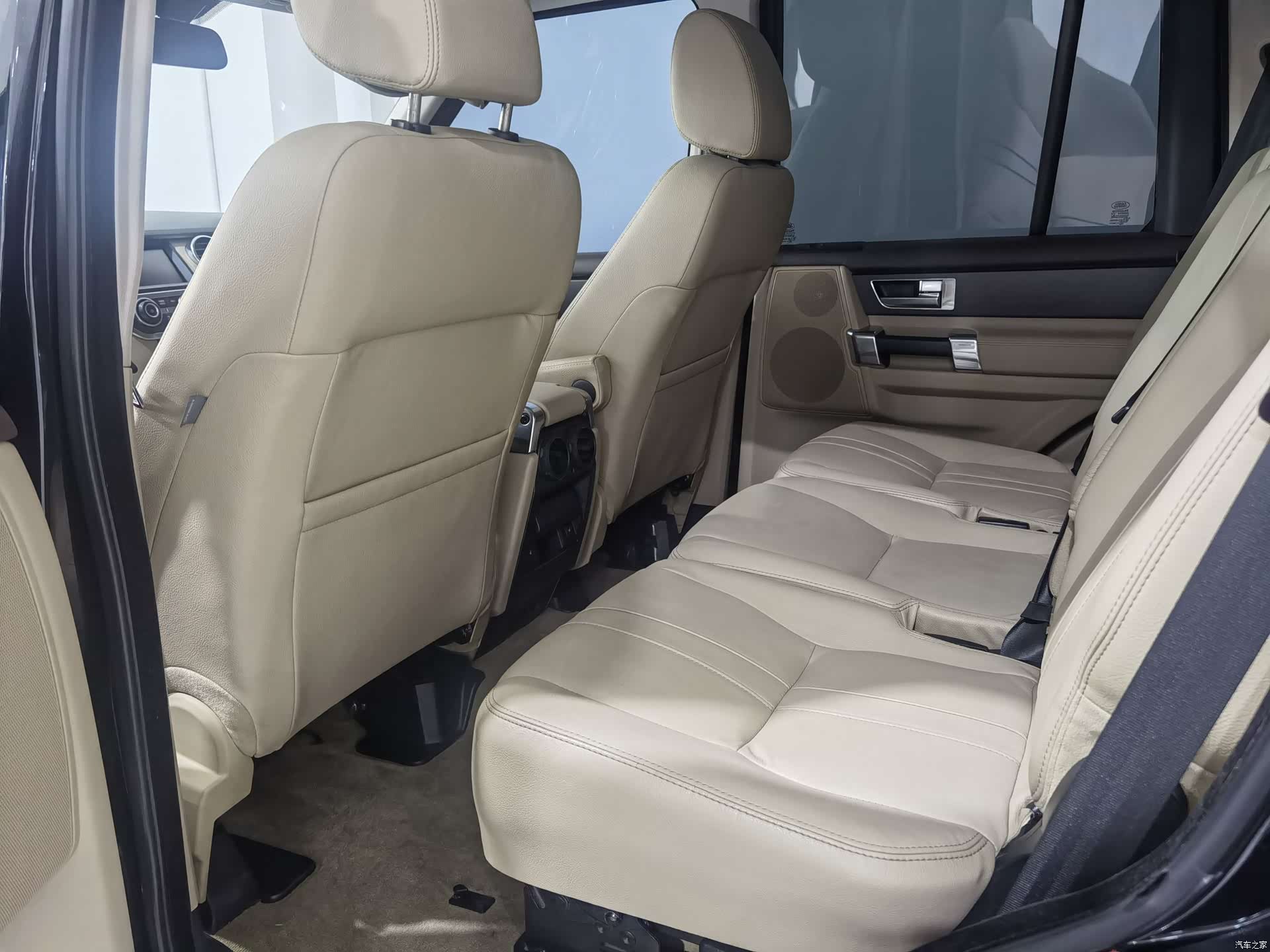 Land Rover Discovery, 2015 11