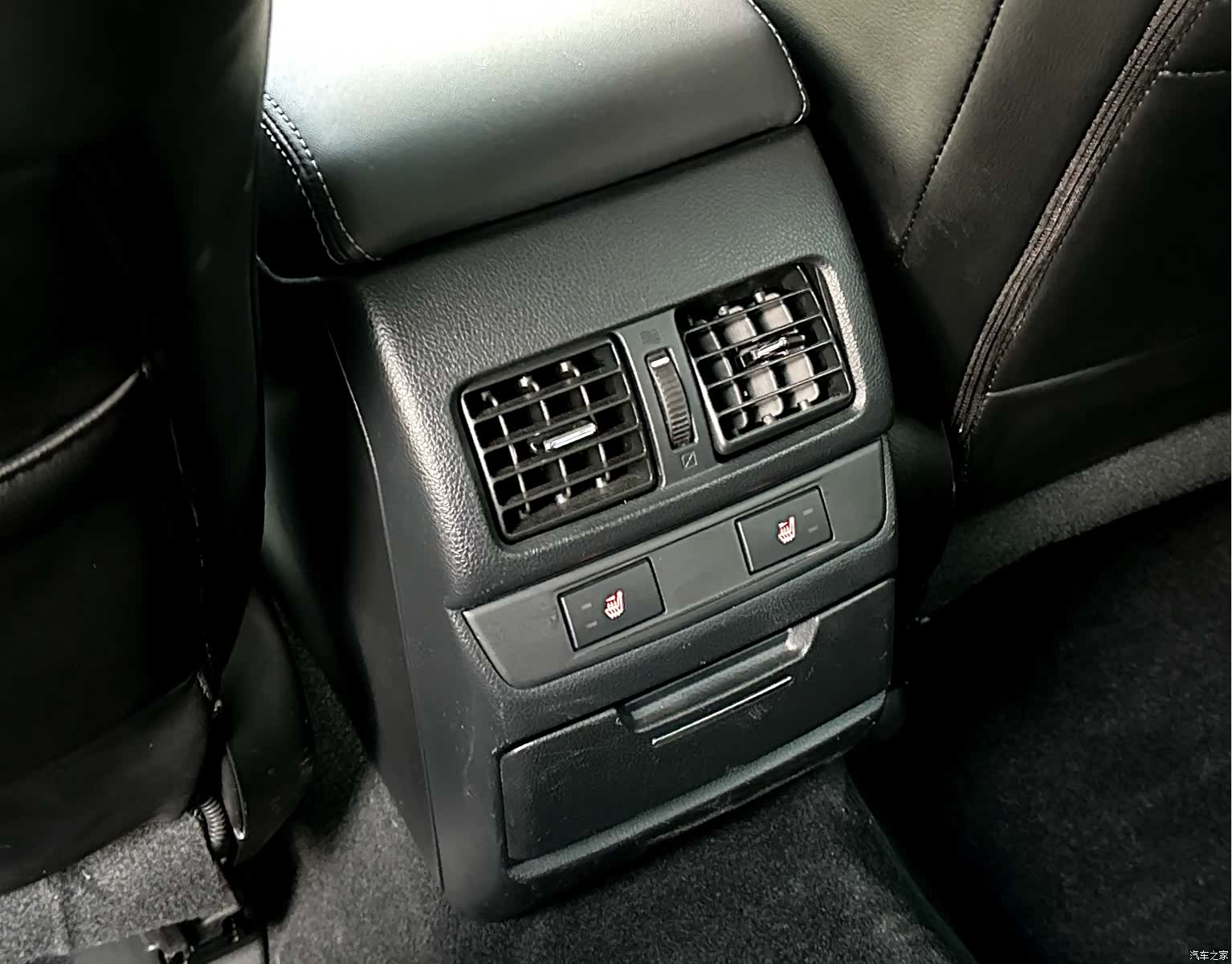 Subaru Outback, 2015 10
