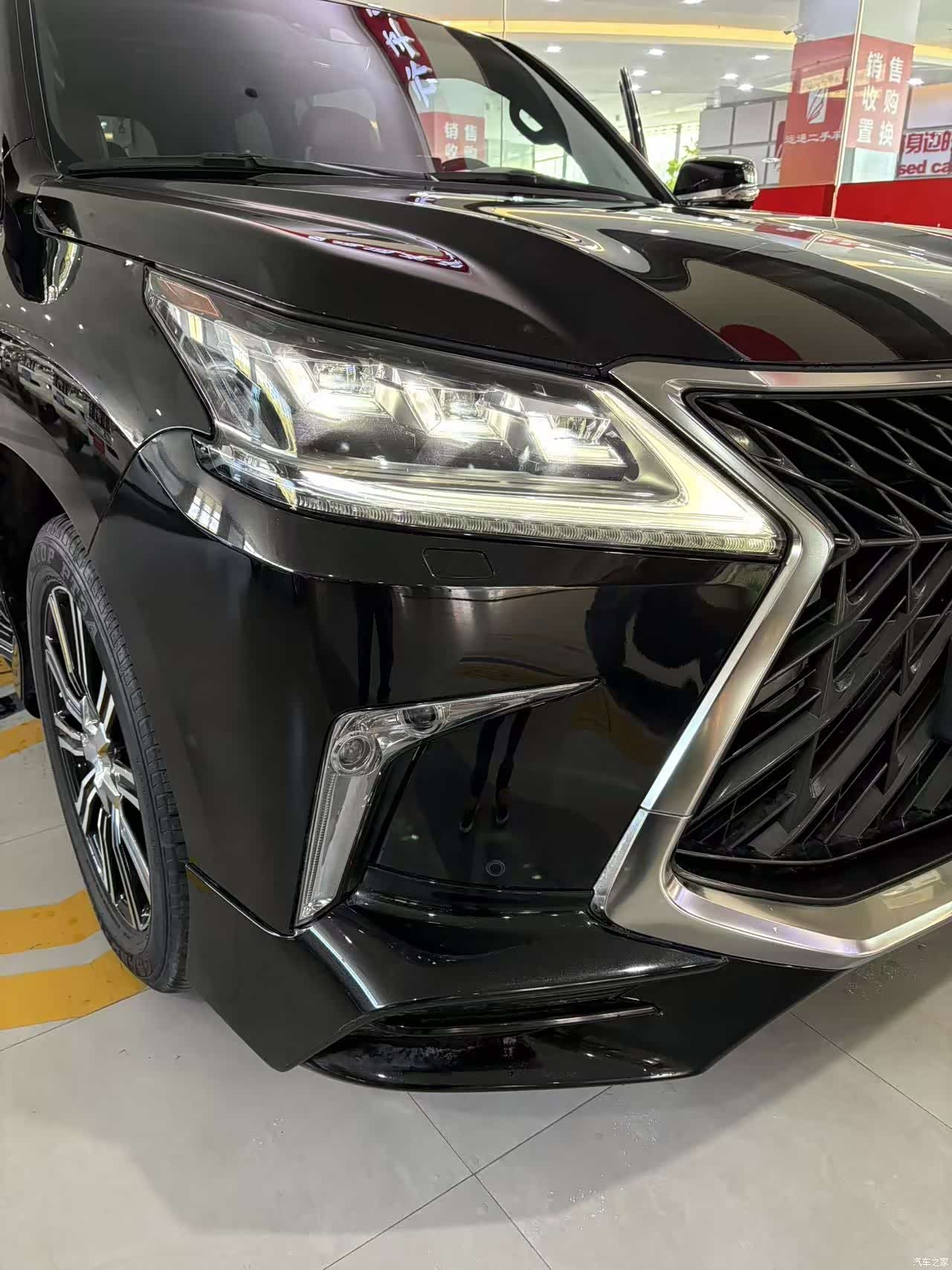 Lexus LX, 2019 28