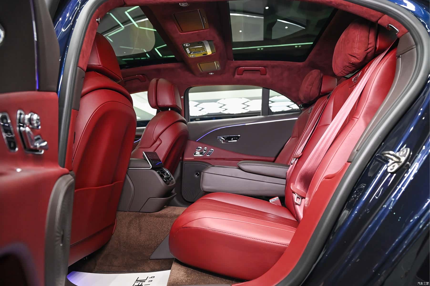 Bentley Flying Spur, 2021 11