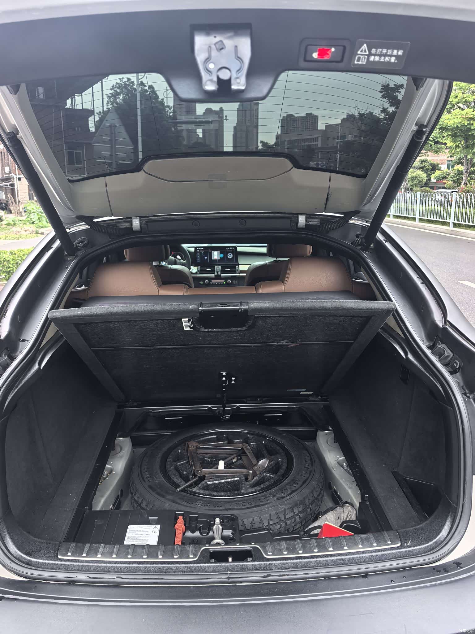 BMW X6, 2010 13