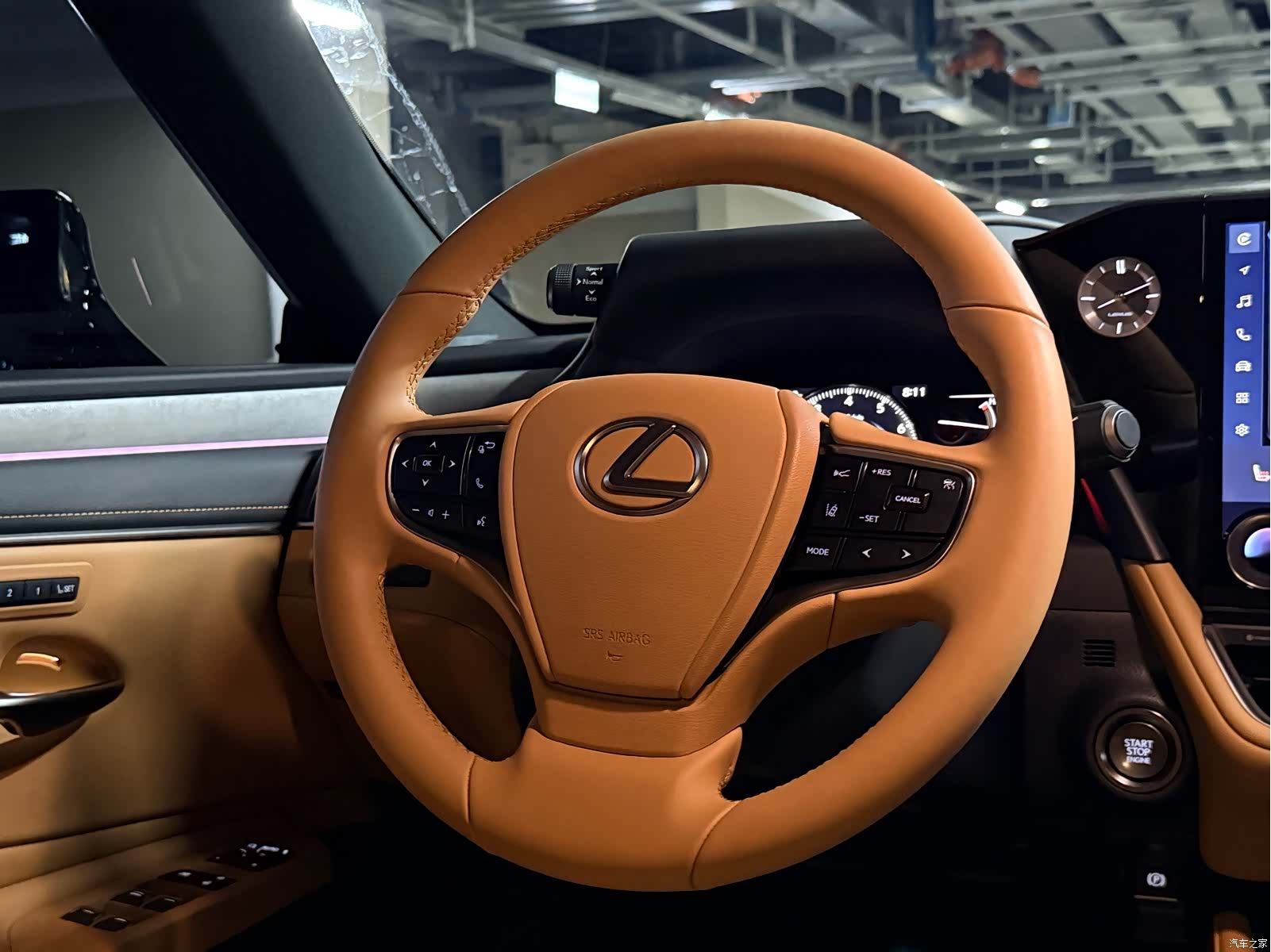 Lexus ES, 2026 17