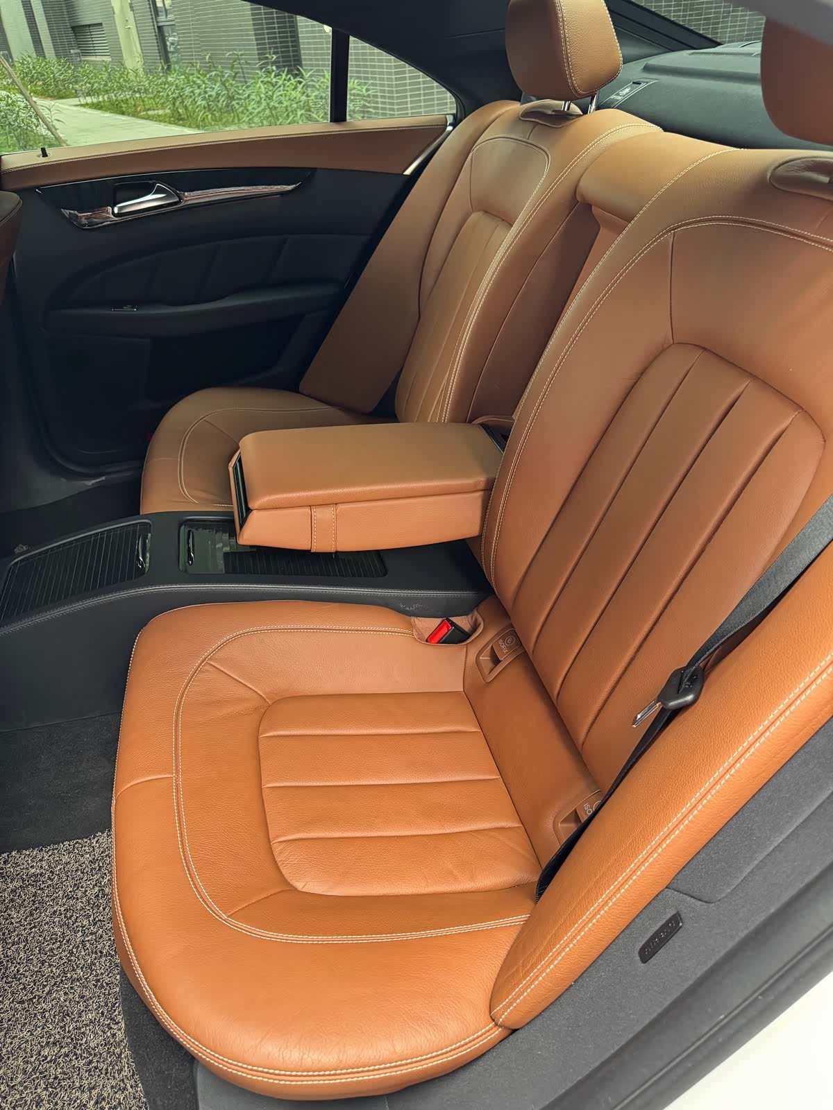Mercedes-Benz CLS, 2016 22