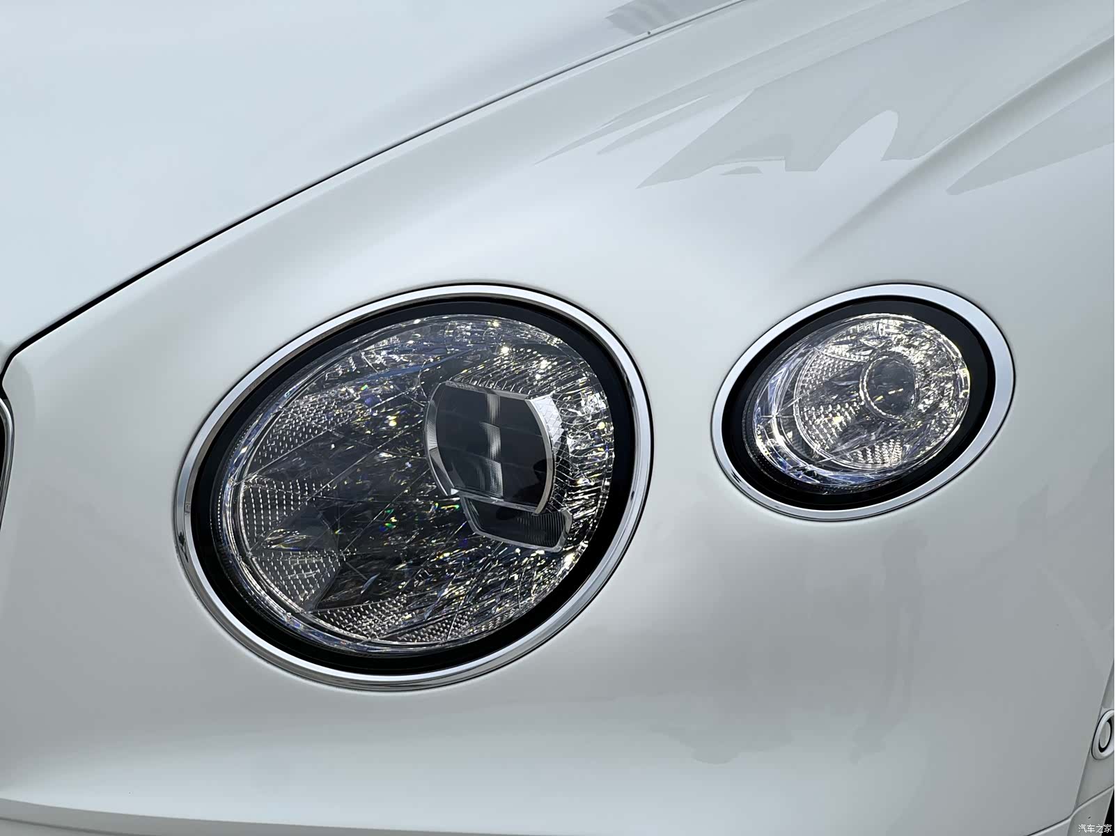 Bentley Continental GT, 2024 13