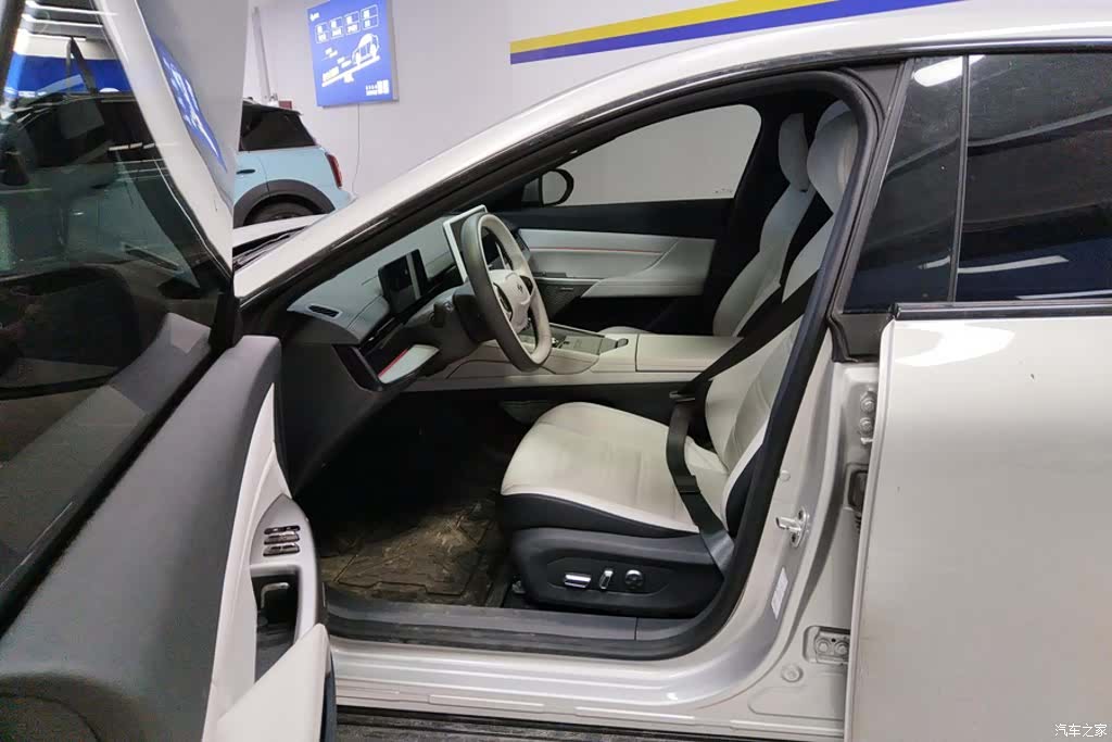 DongFeng eπ007, 2025 9
