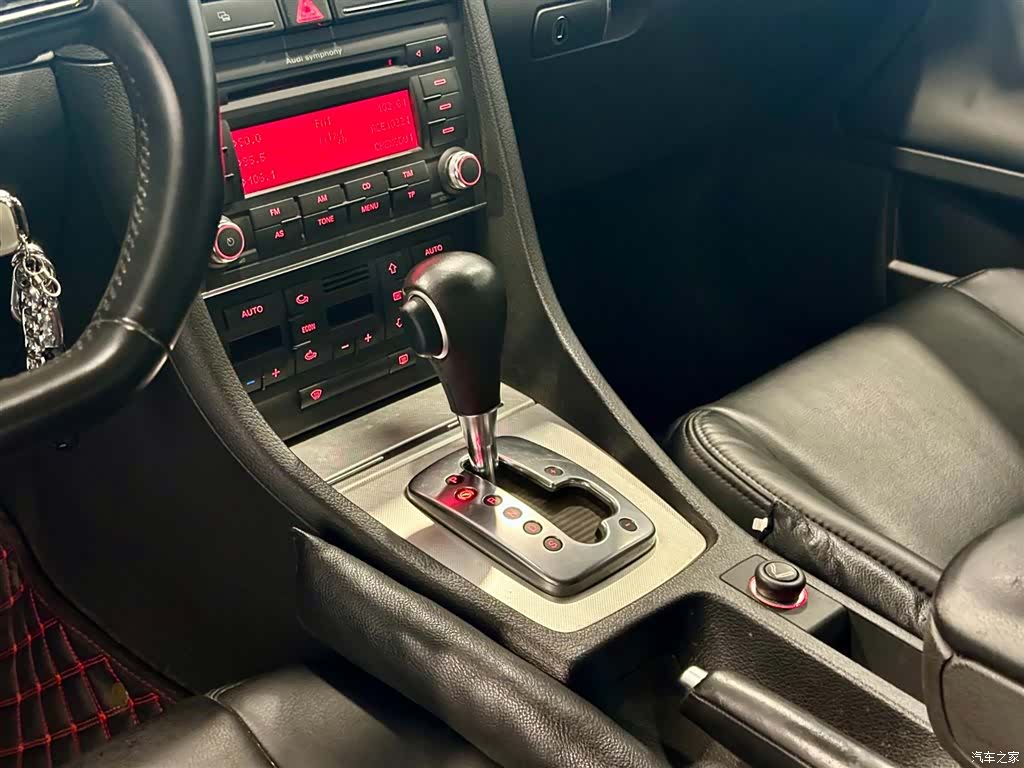 Audi A4, 2008 11