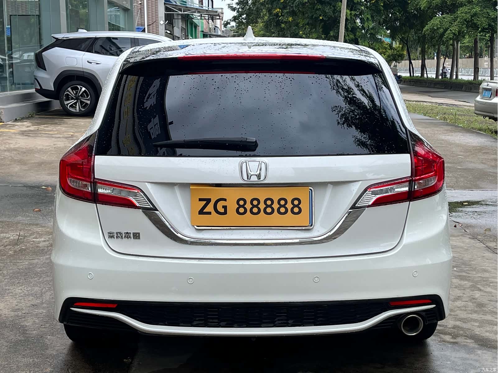 Honda Jade, 2019 все фото