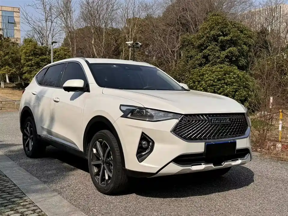 Haval F7