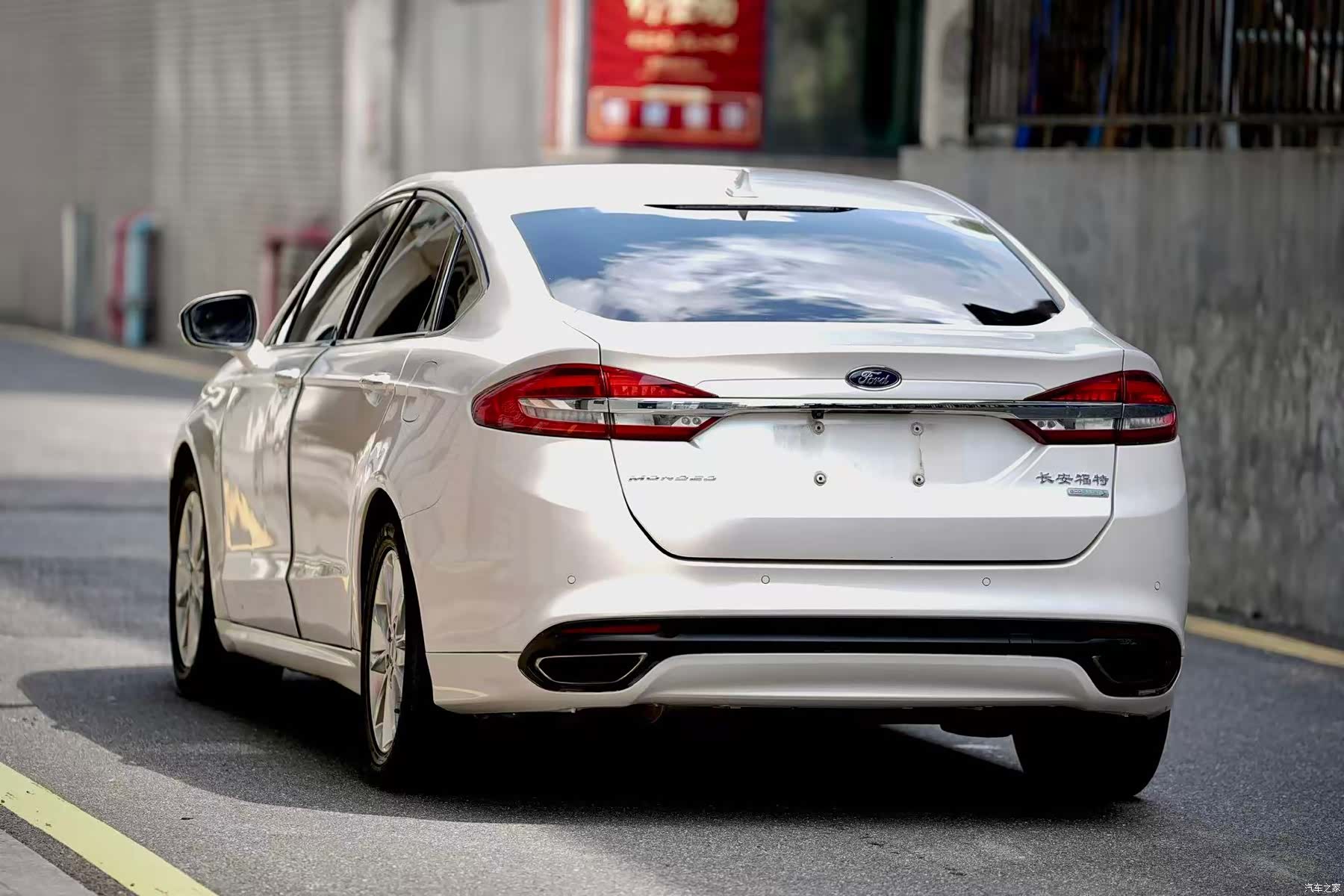 Ford Mondeo, 2018 4
