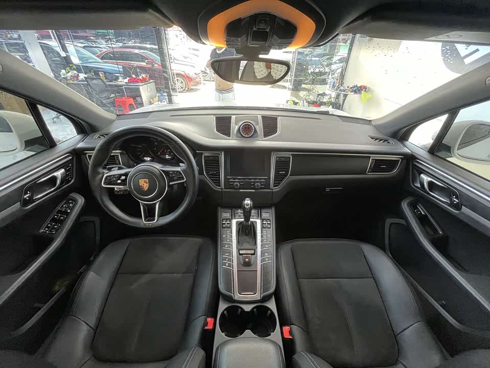 Porsche Macan Porsche Macan