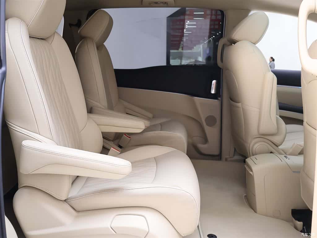 Buick GL8, 2023 21