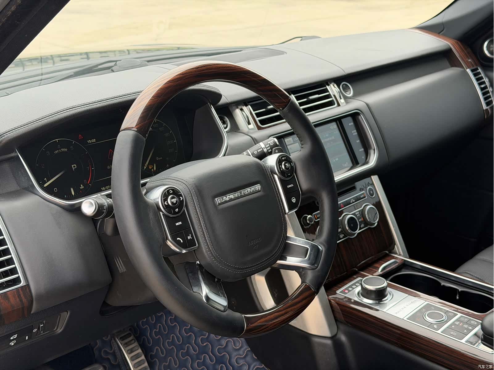 Land Rover Range Rover, 2015 9