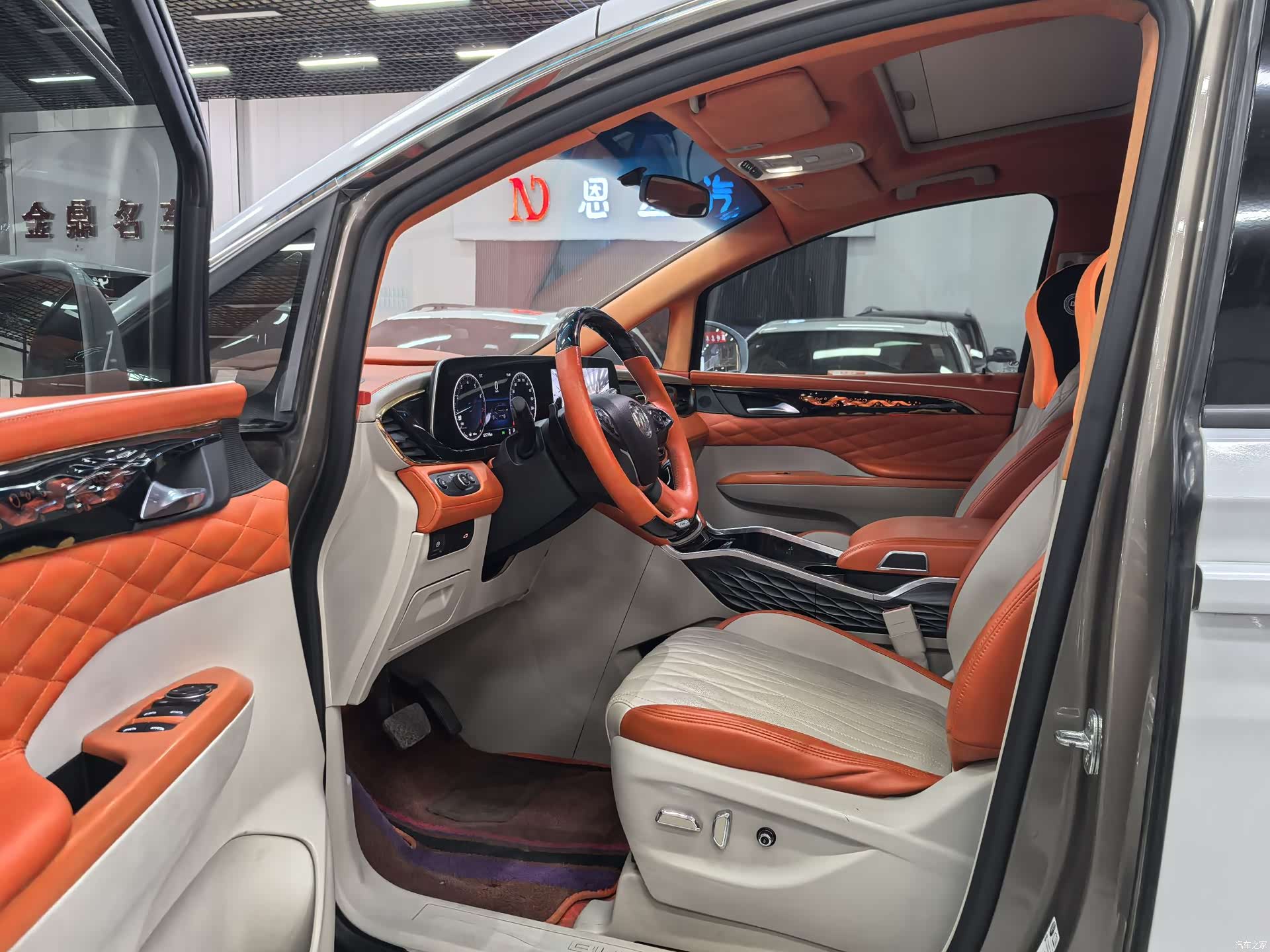 Buick GL8, 2021 4