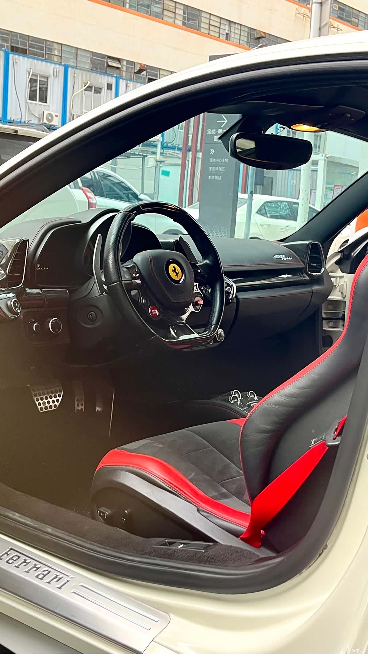 Ferrari 458, 2013 8