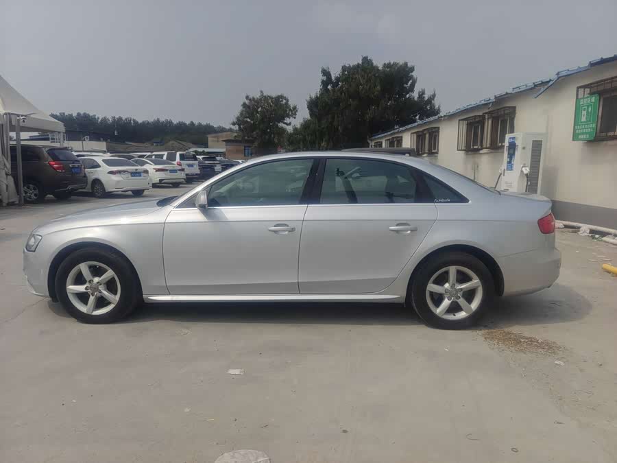 Audi A4L 2014, фото 3