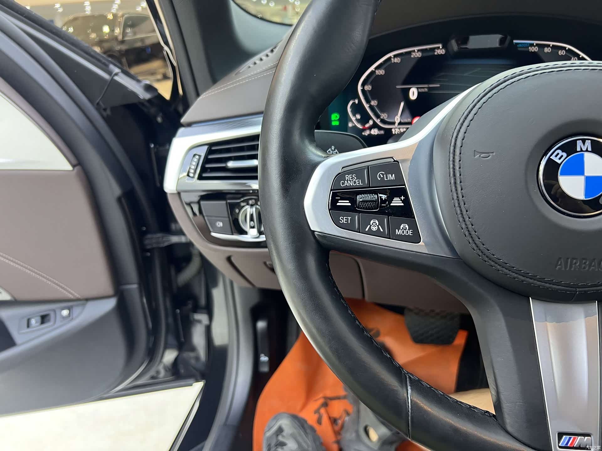 BMW 5 Series, 2021 29
