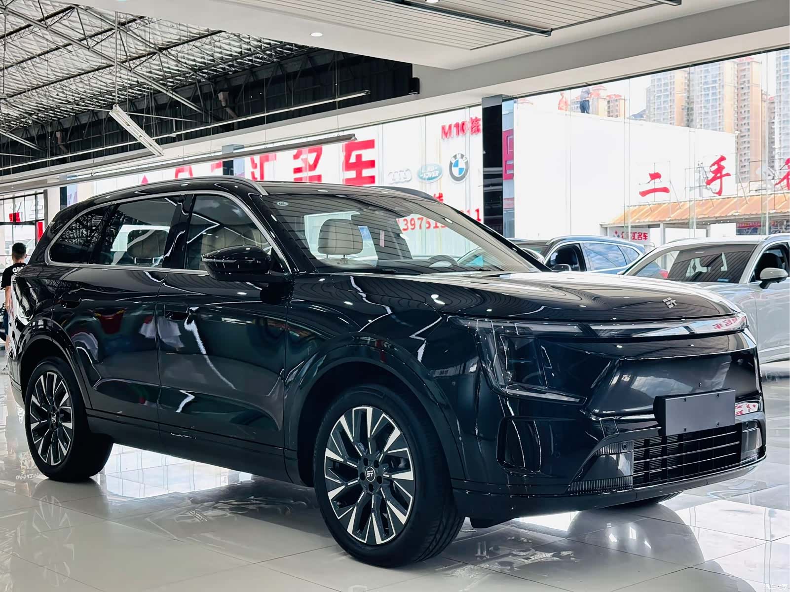 Jetour L7, 2025 3
