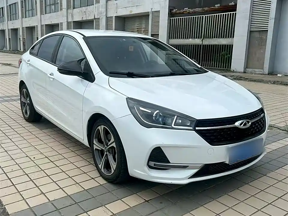 Chery Arrizo 5
