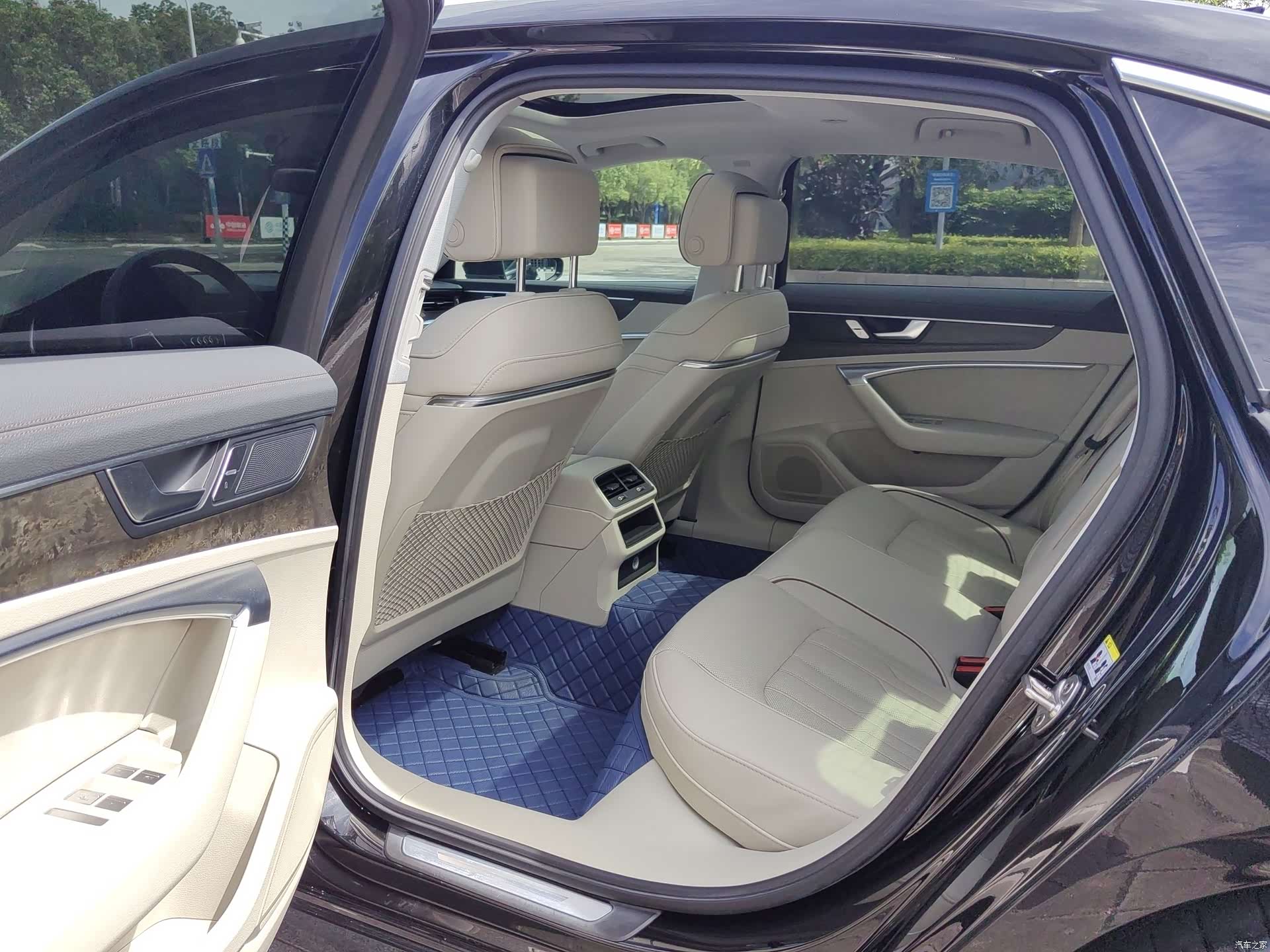 Audi A6L, 2020 13