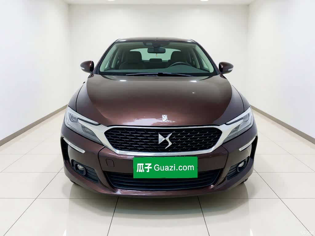 DS 5LS, 2018 24