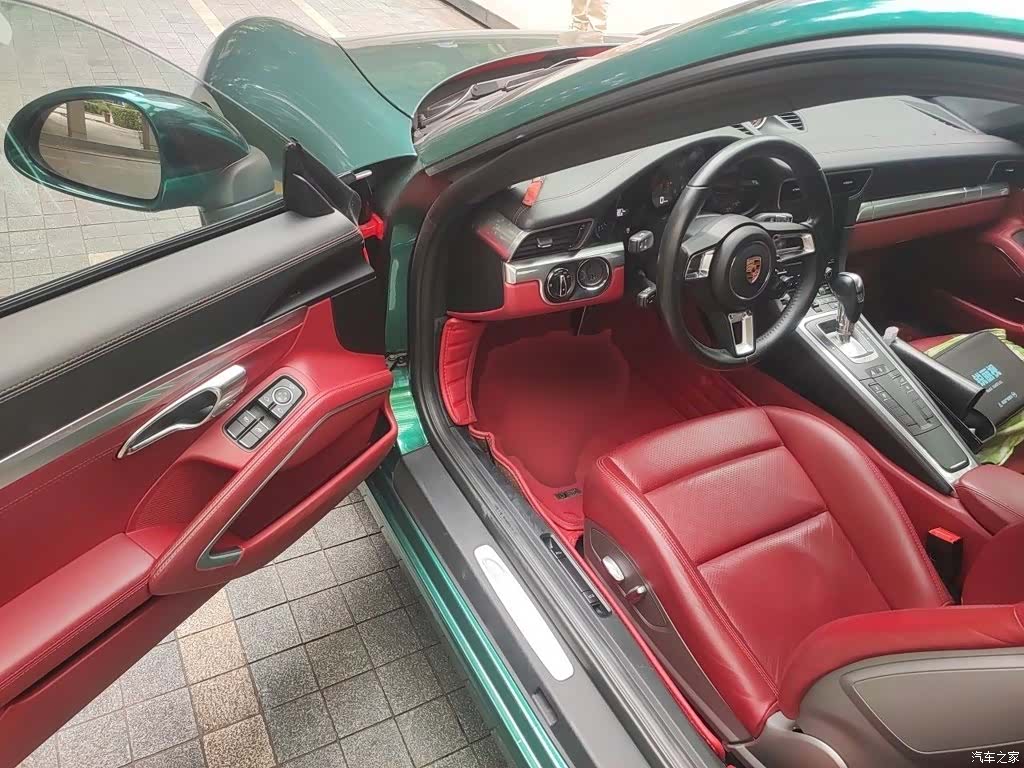 Porsche 911, 2017 14