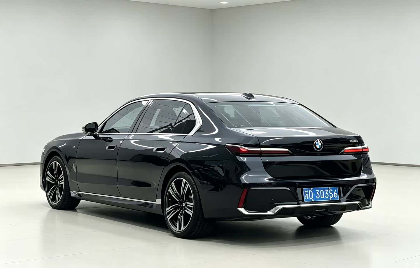 BMW 7 Series, 2023 4