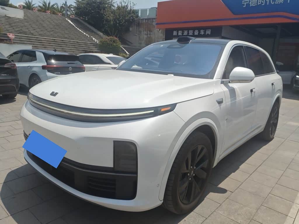 Li Auto L7