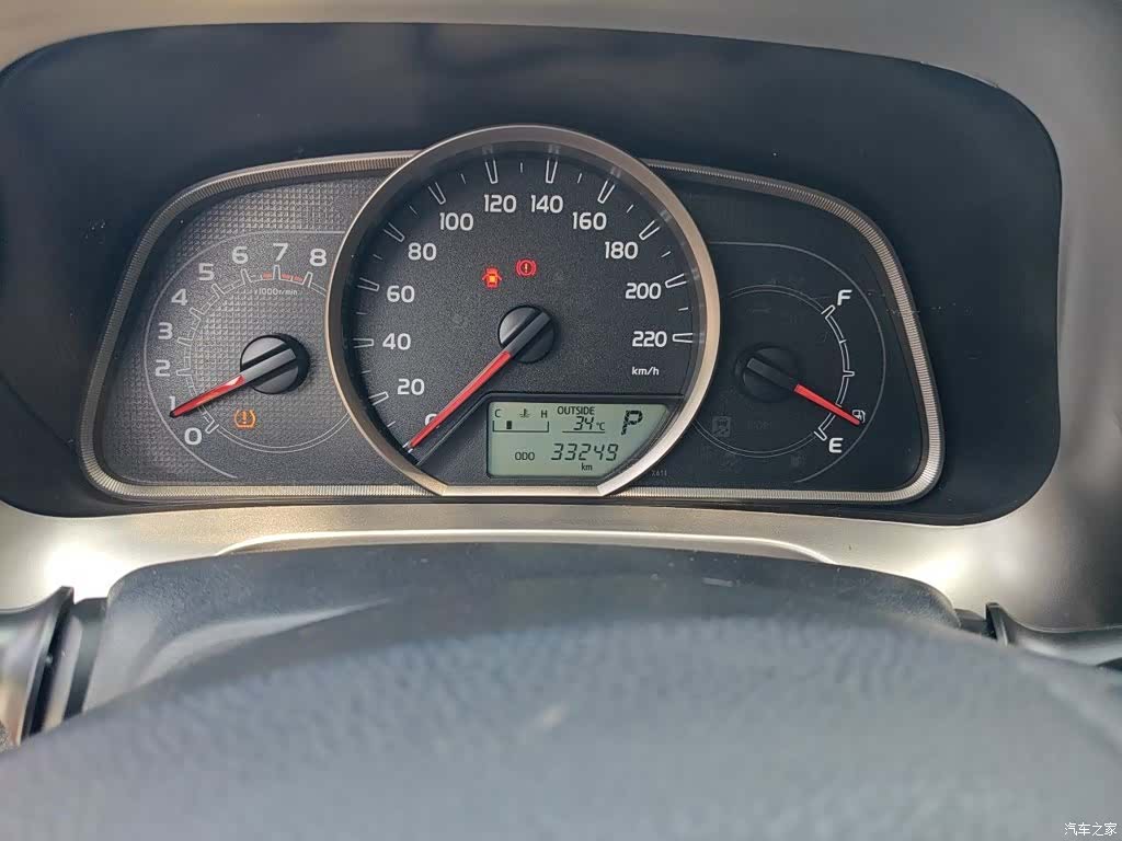 Toyota RAV4, 2016 все фото
